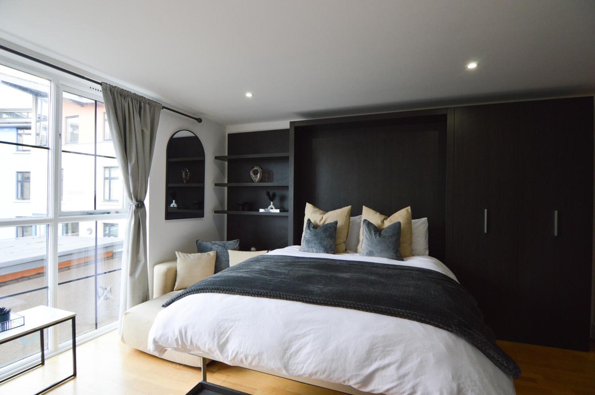 Cosy, Centrally Located Studio With Gated Parking! Loughborough Exteriör bild